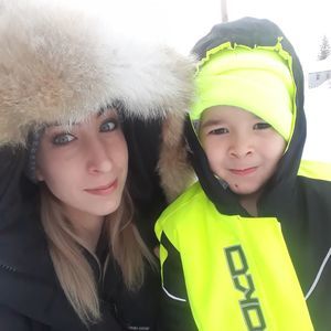 Meet your Posher, Levi